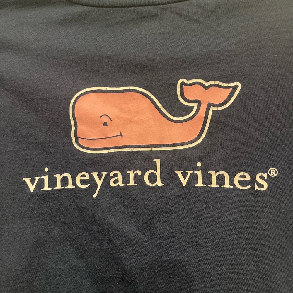Vineyard Vines Tee